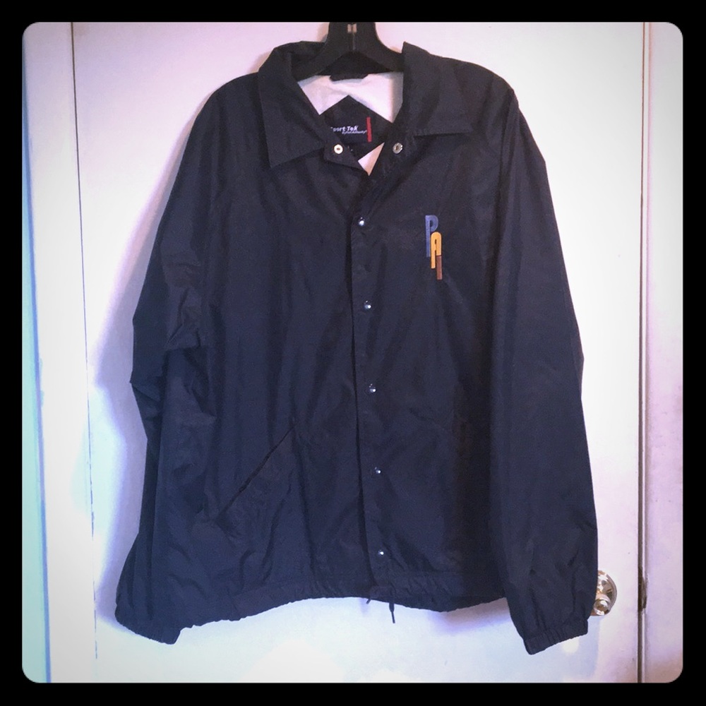 ⚫️Black Thin Raincoat/Windbreaker⚫️